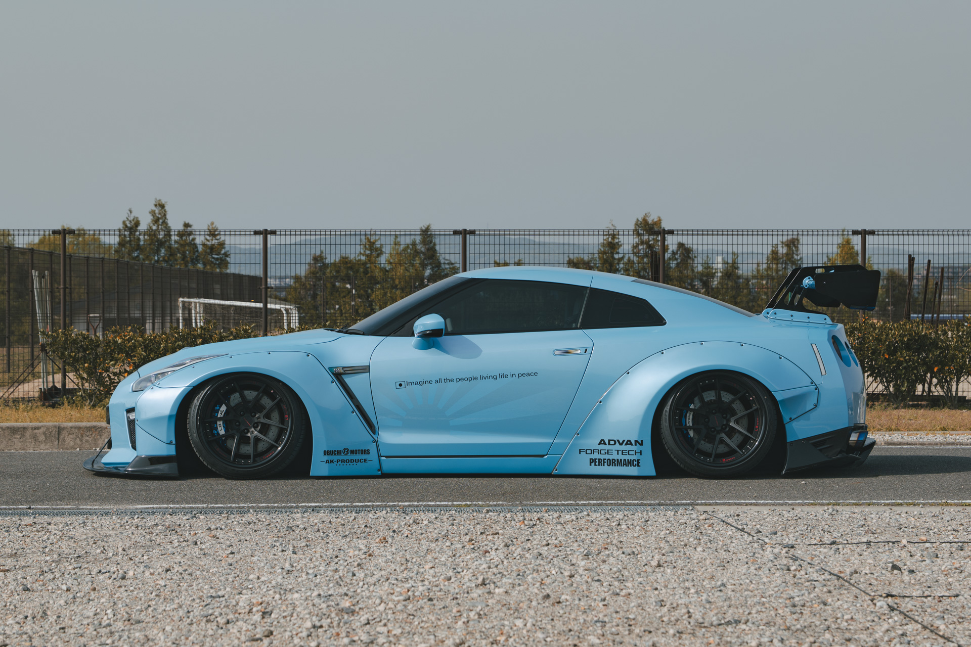 LB-WORKS NISSAN GT-R R35 type.1.5 blue48