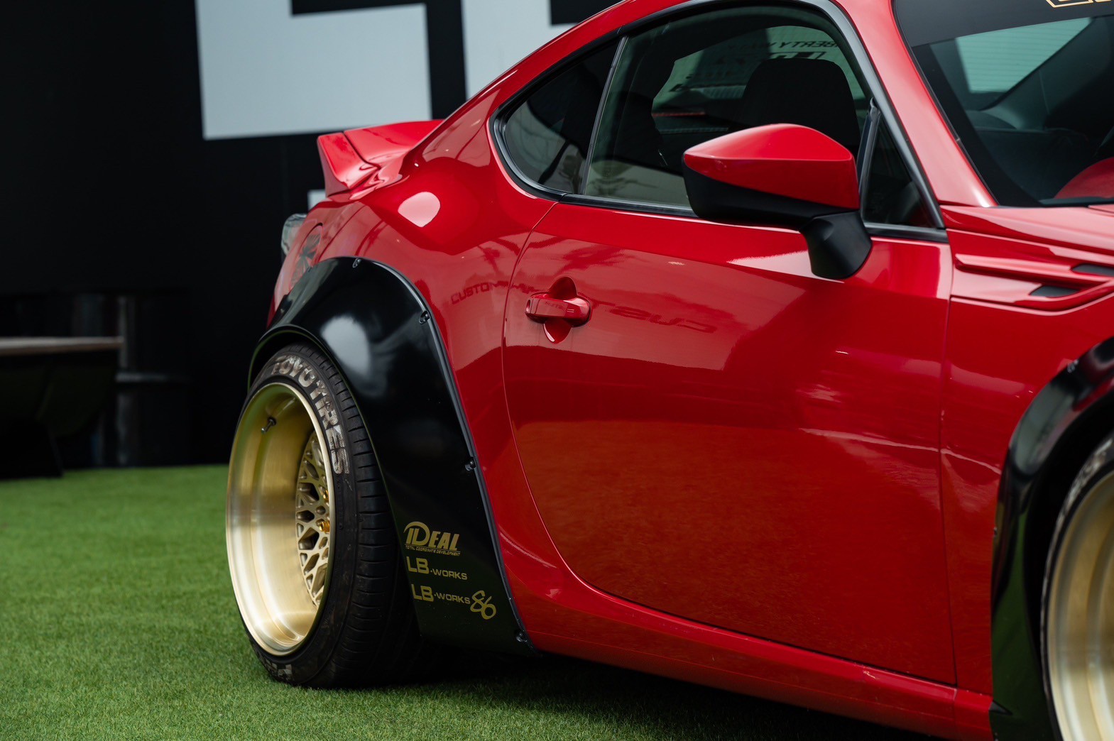 LB-WORKS TOYOTA 8617