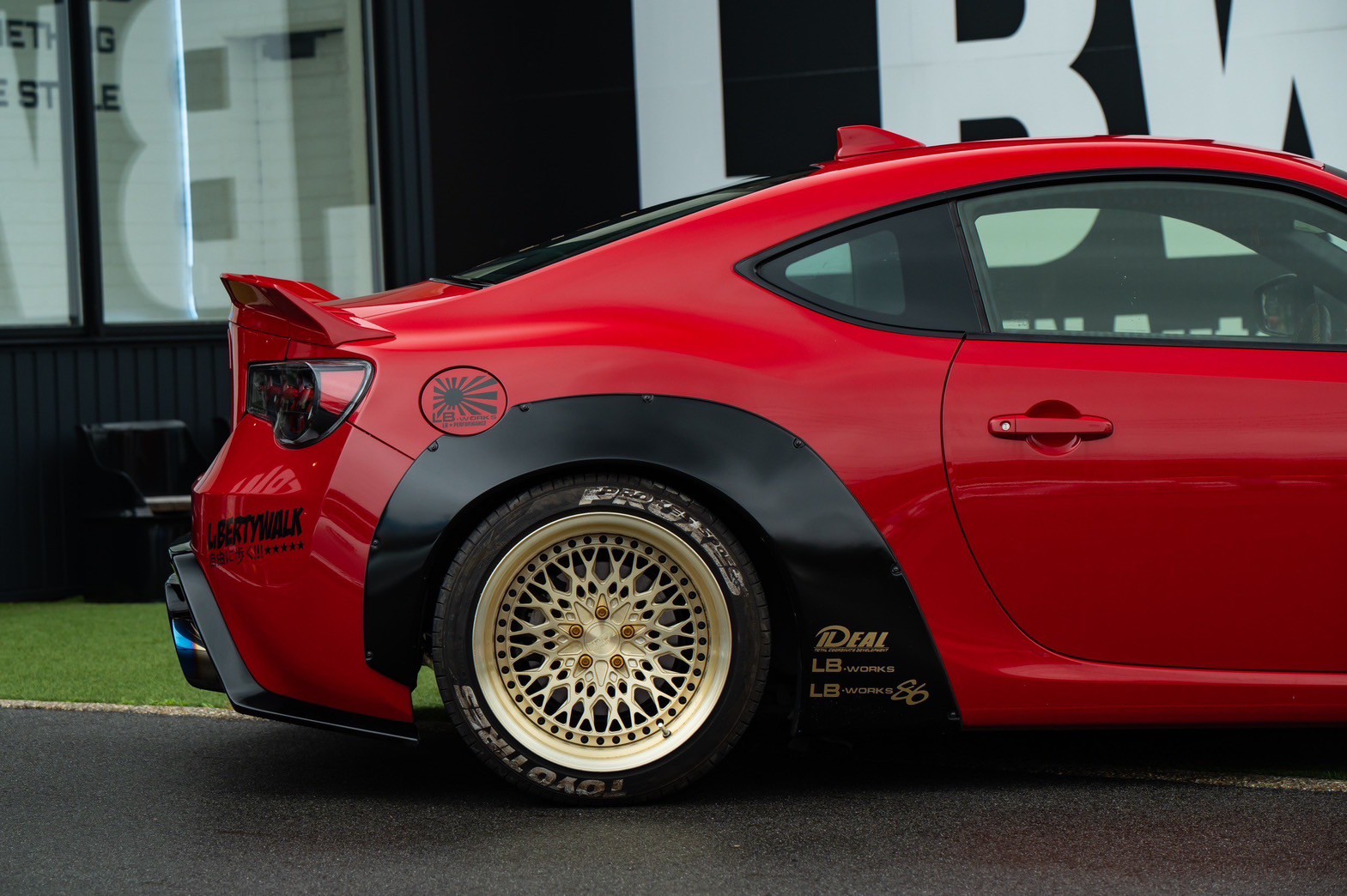 LB-WORKS TOYOTA 8619