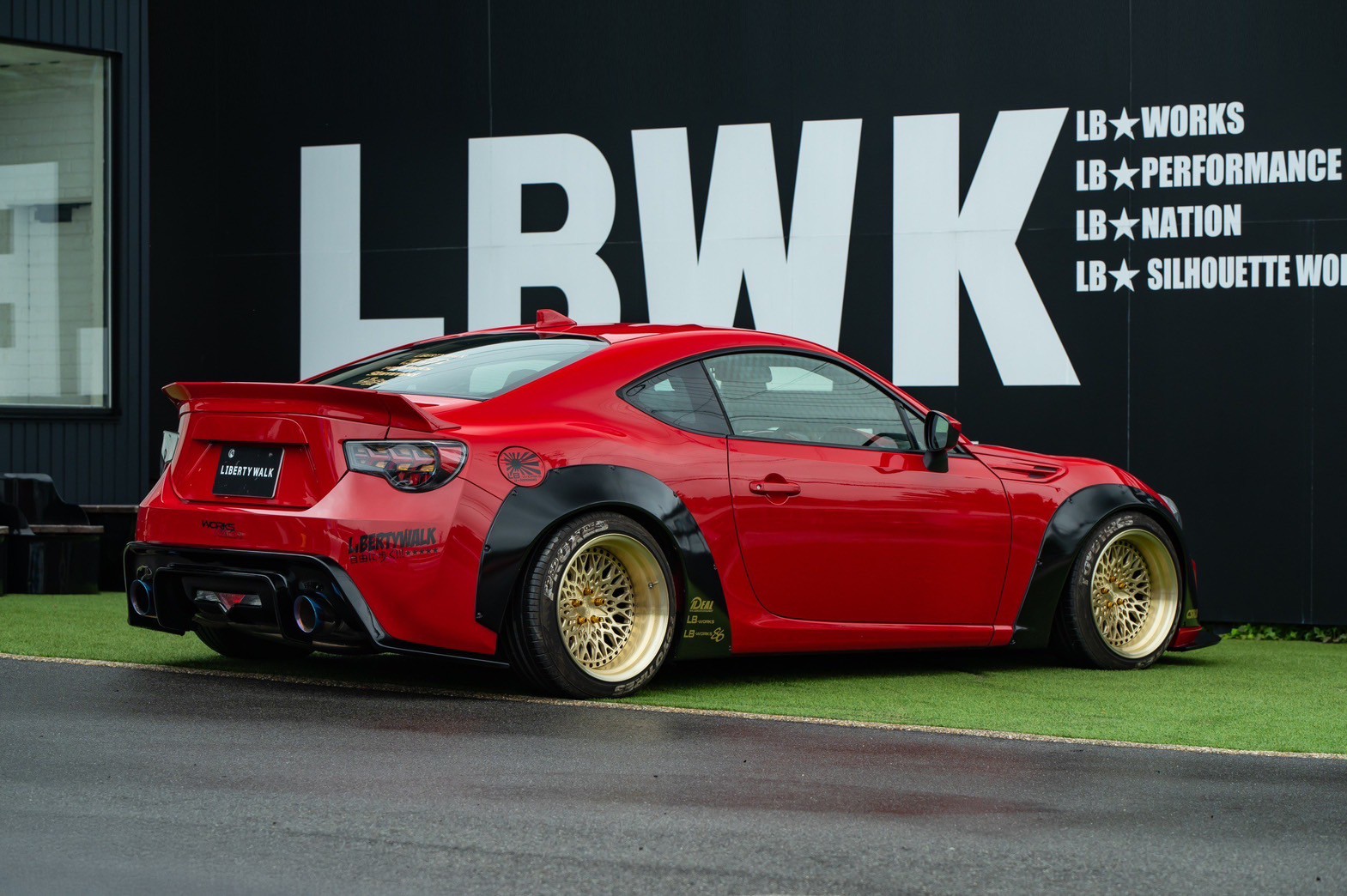 LB-WORKS TOYOTA 867
