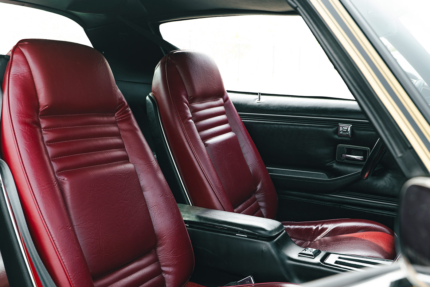 Pontiac Firebird26