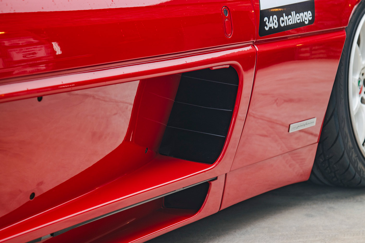 Ferrari-348-challenge18