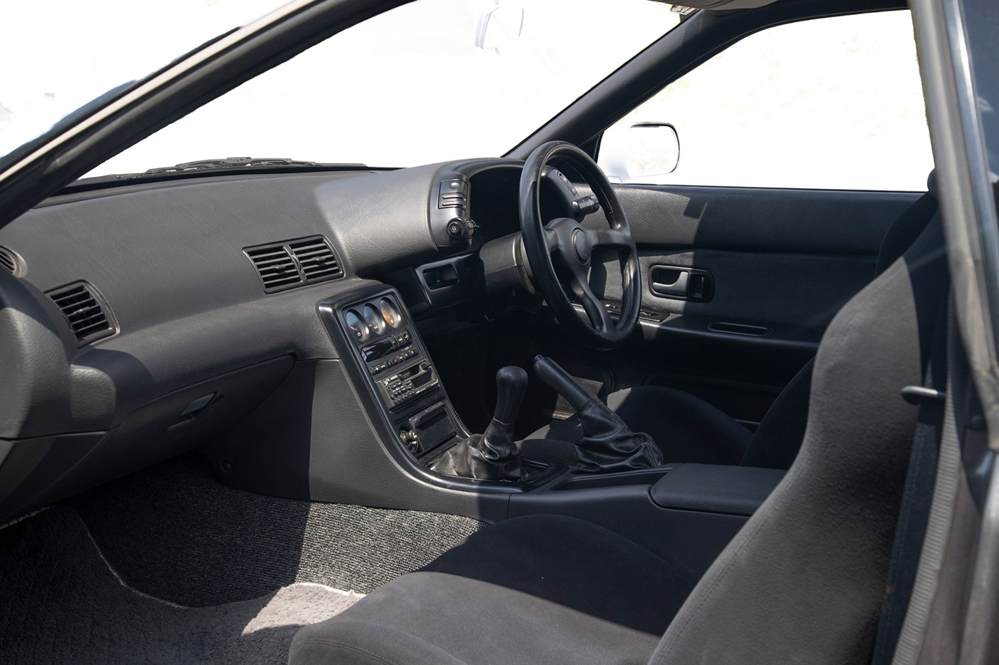 NISSAN-R32-SKYLINE29