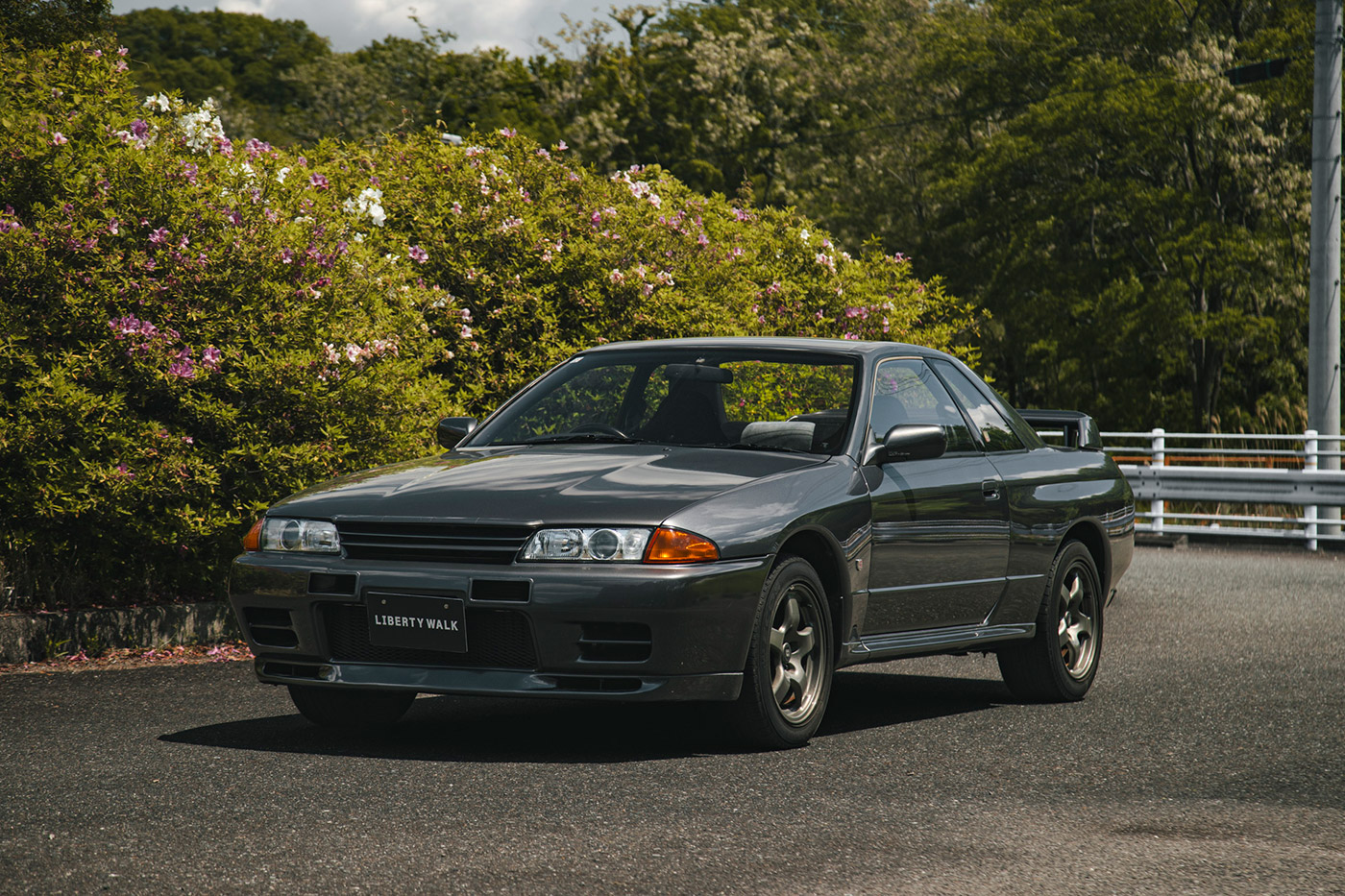 NISSAN-R32-SKYLINE4