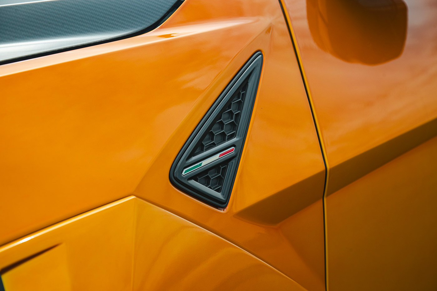 LB-WORKS-Lamborghini-URUS-Full-Complete37