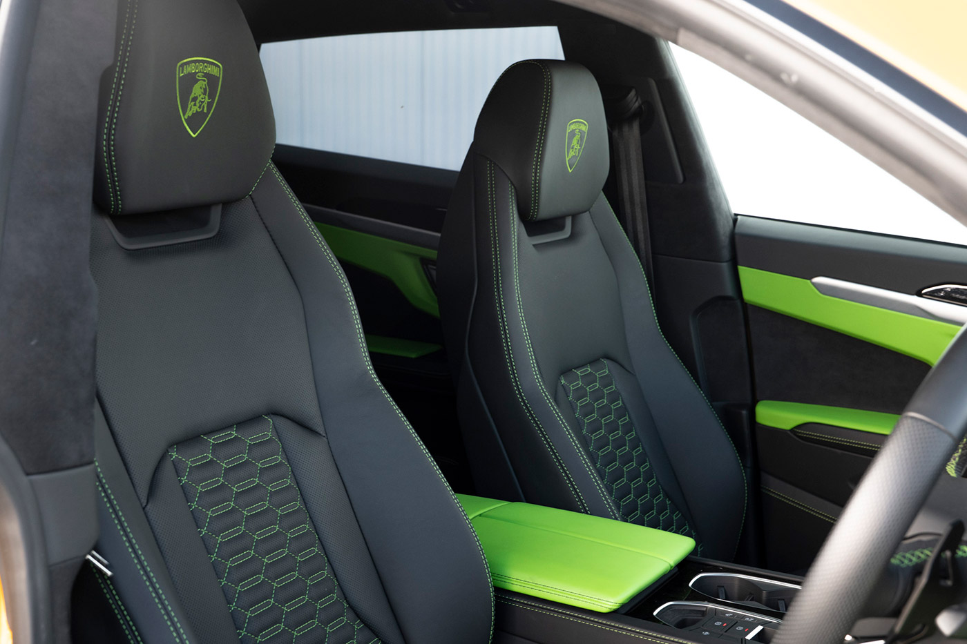 LB-WORKS-Lamborghini-URUS-Full-Complete39