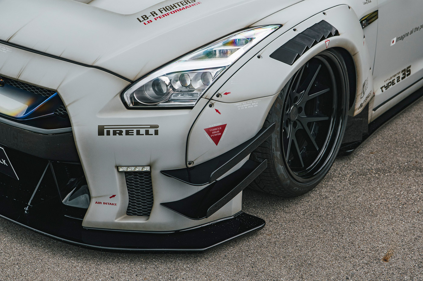 LB-WORKS-NISSAN-35GT-RR-Type2.015