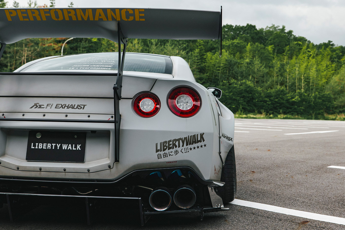 LB-WORKS-NISSAN-35GT-RR-Type2.027