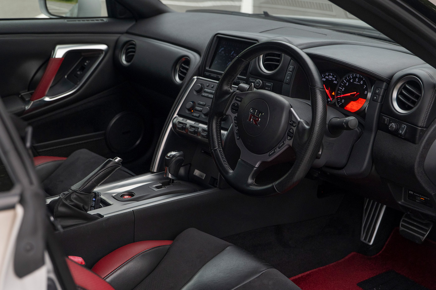 LB-WORKS-NISSAN-35GT-RR-Type2.033