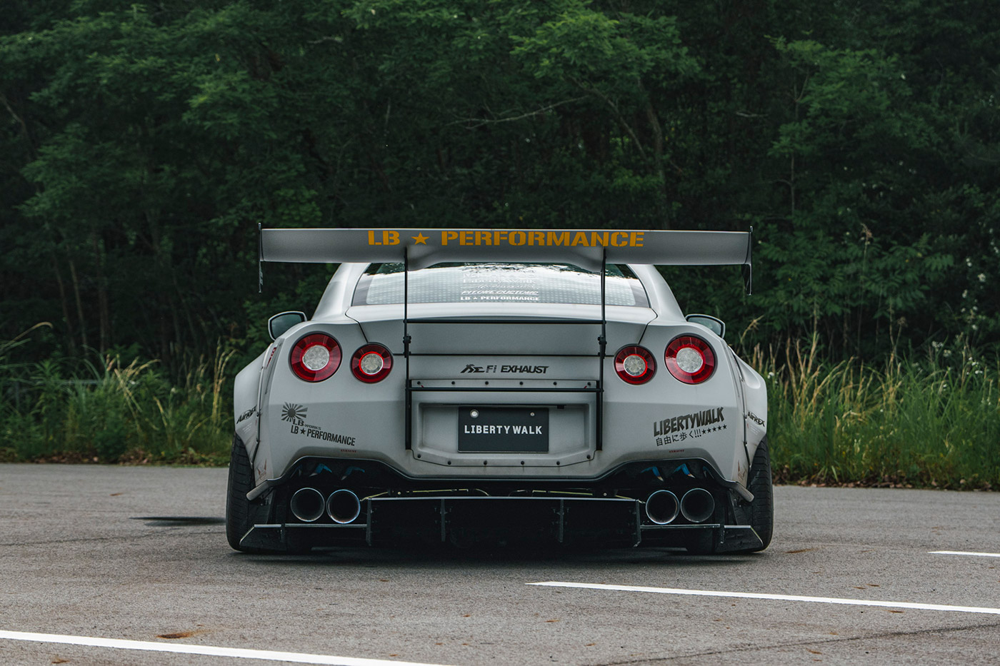 LB-WORKS-NISSAN-35GT-RR-Type2.06