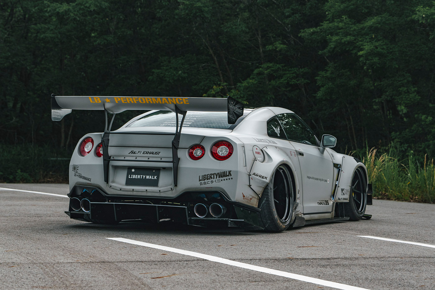 LB-WORKS-NISSAN-35GT-RR-Type2.07
