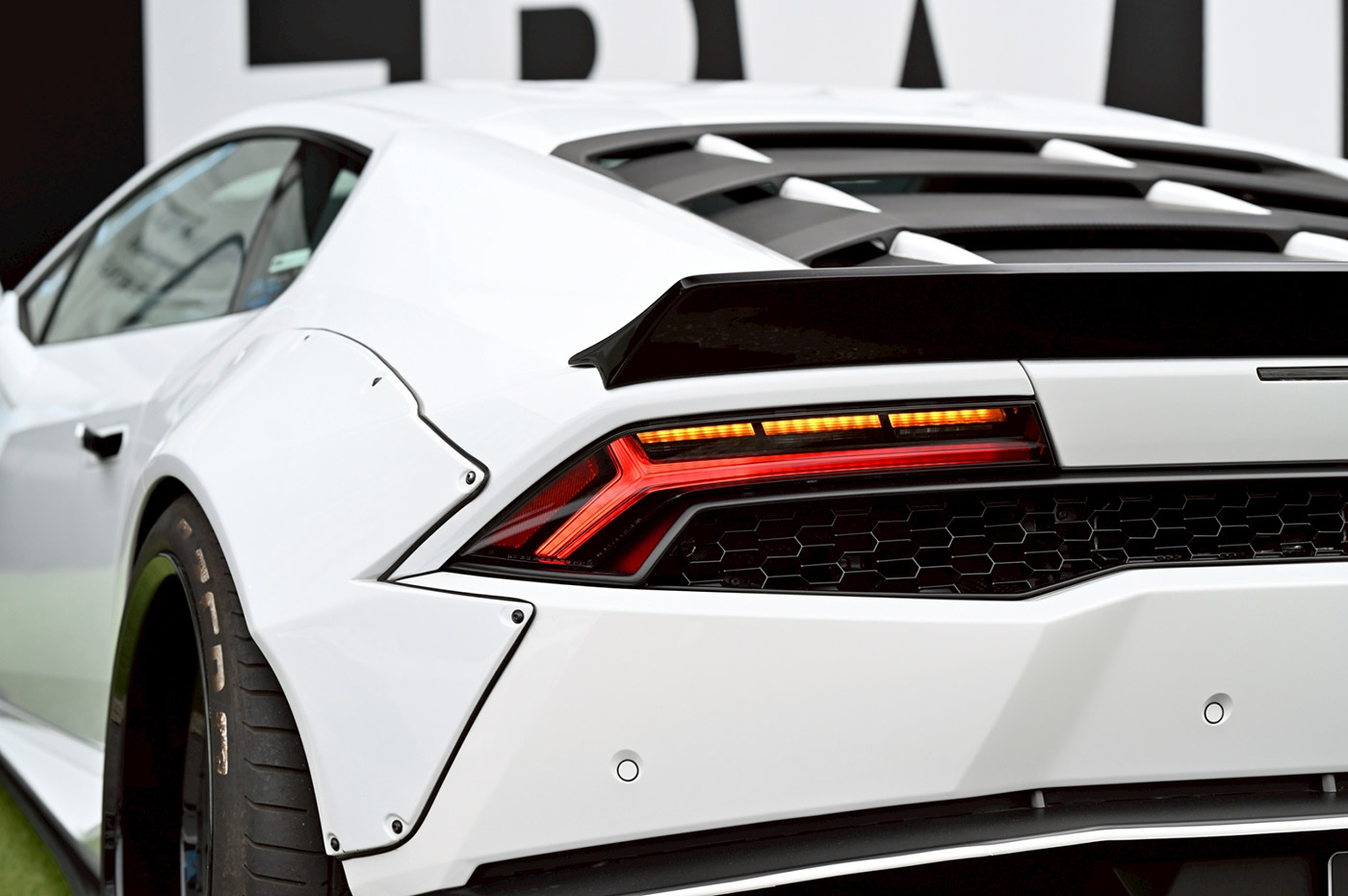 LB-WORKS-Lamborghini-Huracán32