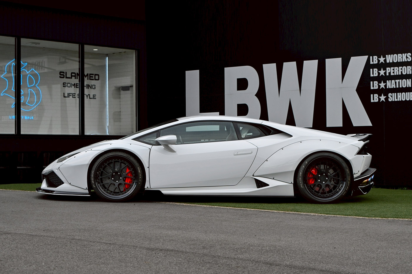 LB-WORKS-Lamborghini-Huracán4
