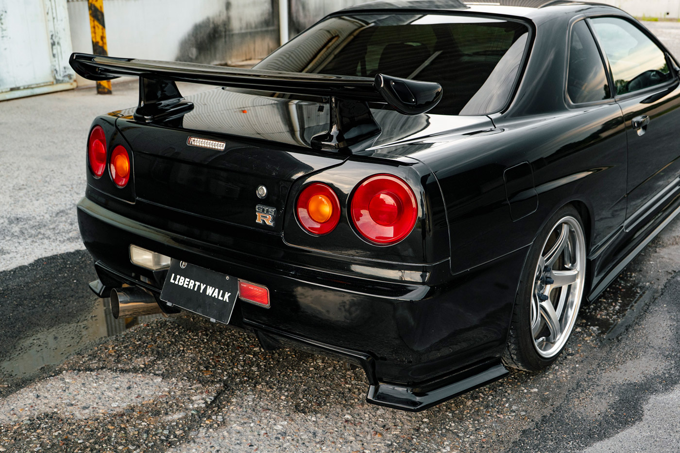 NISSANER34-SKYLINE21