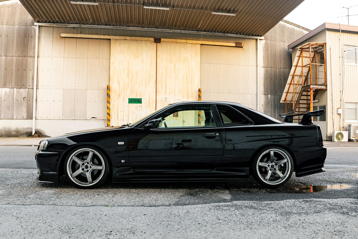NISSANER34-SKYLINE5