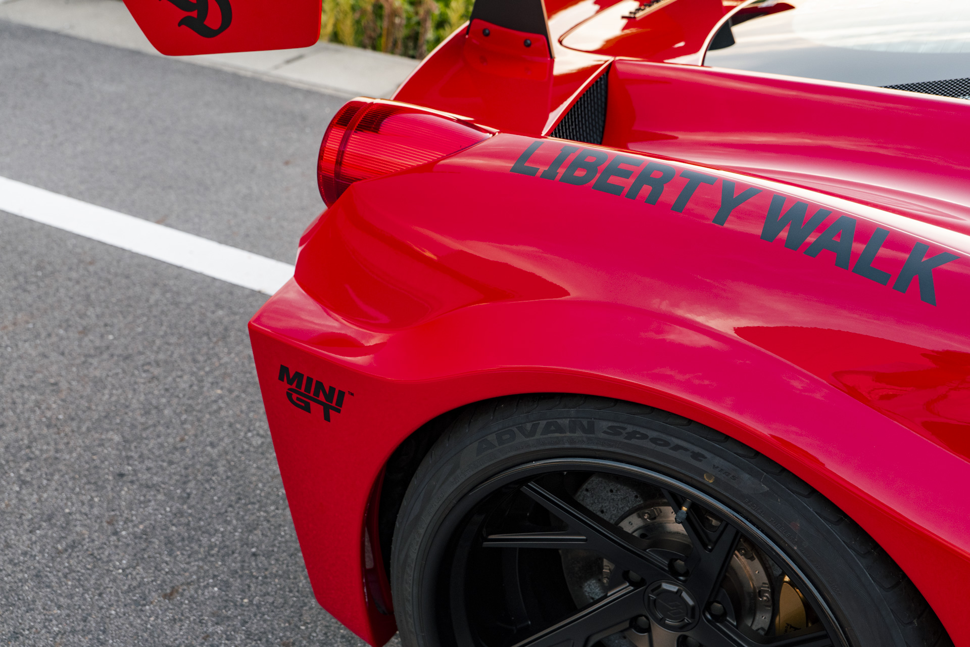 LB-Silhouette WORKS Ferrari 45827