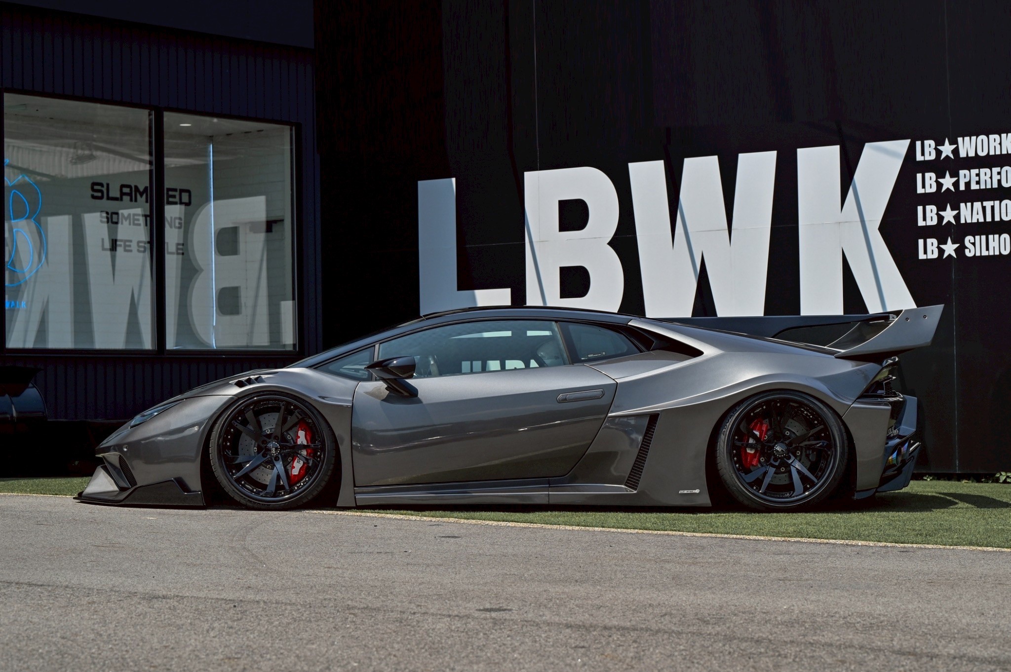 LB-Silhouette WORKS Lamborghini HURACAN4