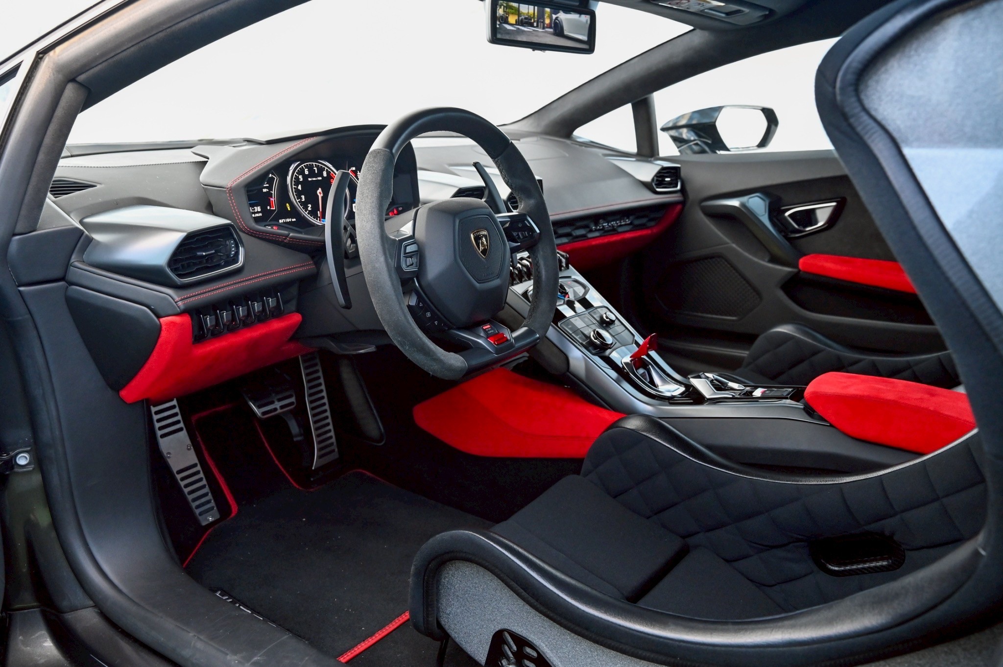 LB-Silhouette WORKS Lamborghini HURACAN40