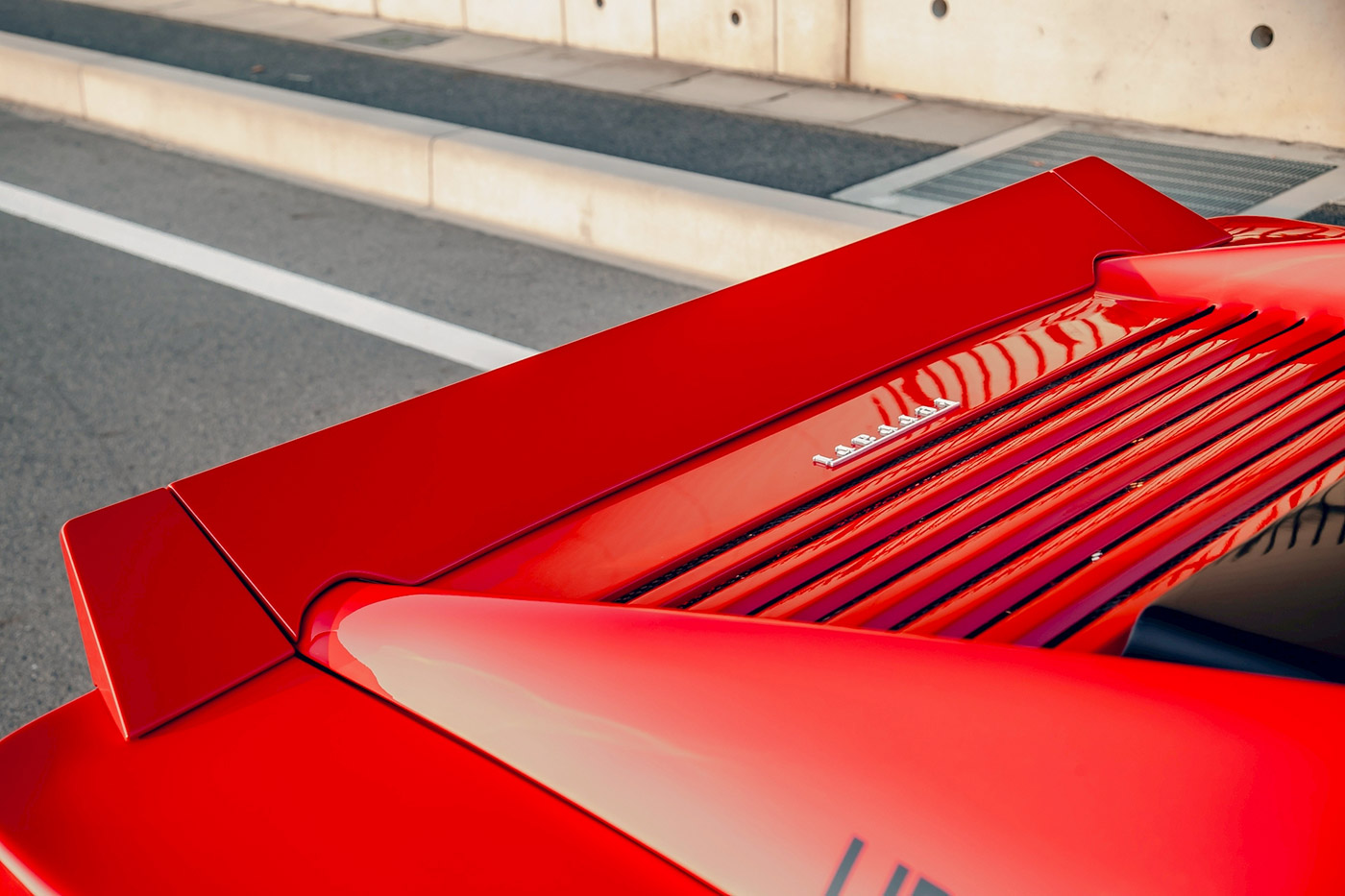 LB-WORKS-Ferrari-512TR16
