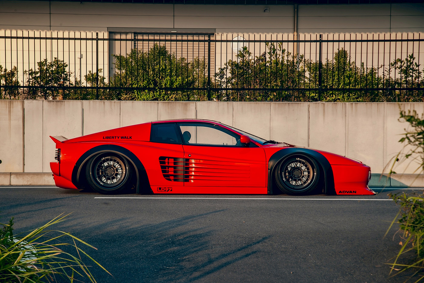 LB-WORKS-Ferrari-512TR8