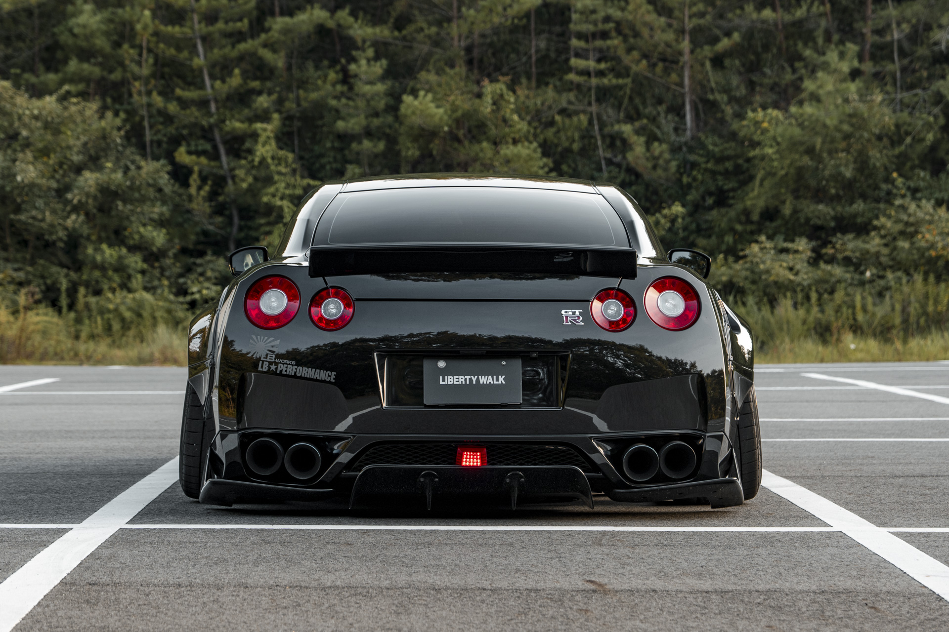 LB-WORKS NISSAN GT-R R35 type 1.069