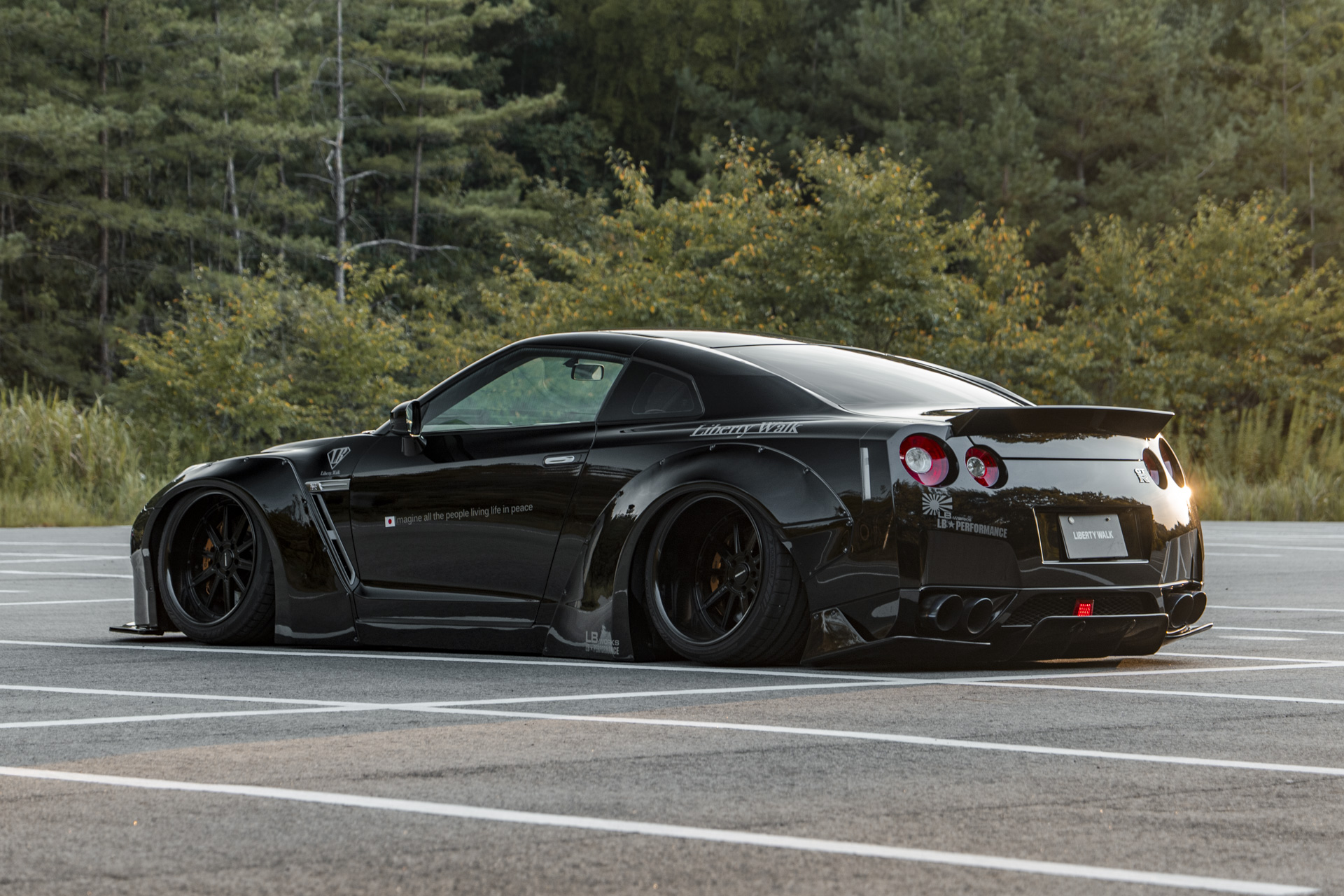 LB-WORKS NISSAN GT-R R35 type 1.070
