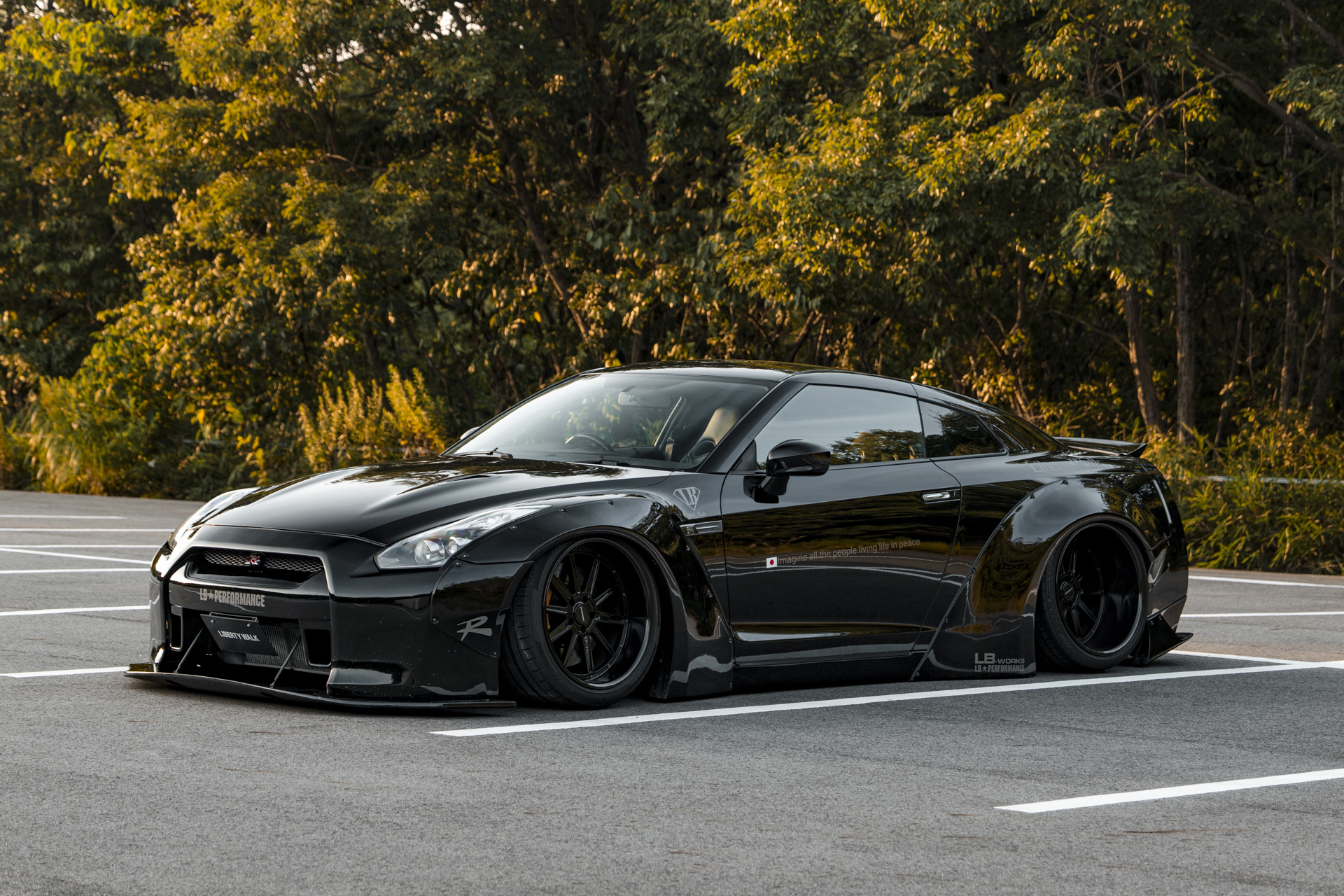 LB-WORKS NISSAN GT-R R35 type 1.072