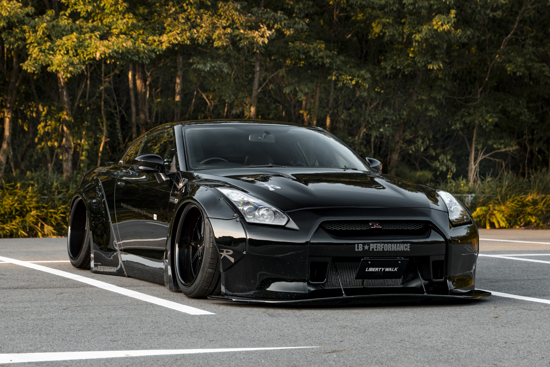 LB-WORKS NISSAN GT-R R35 type 1.075