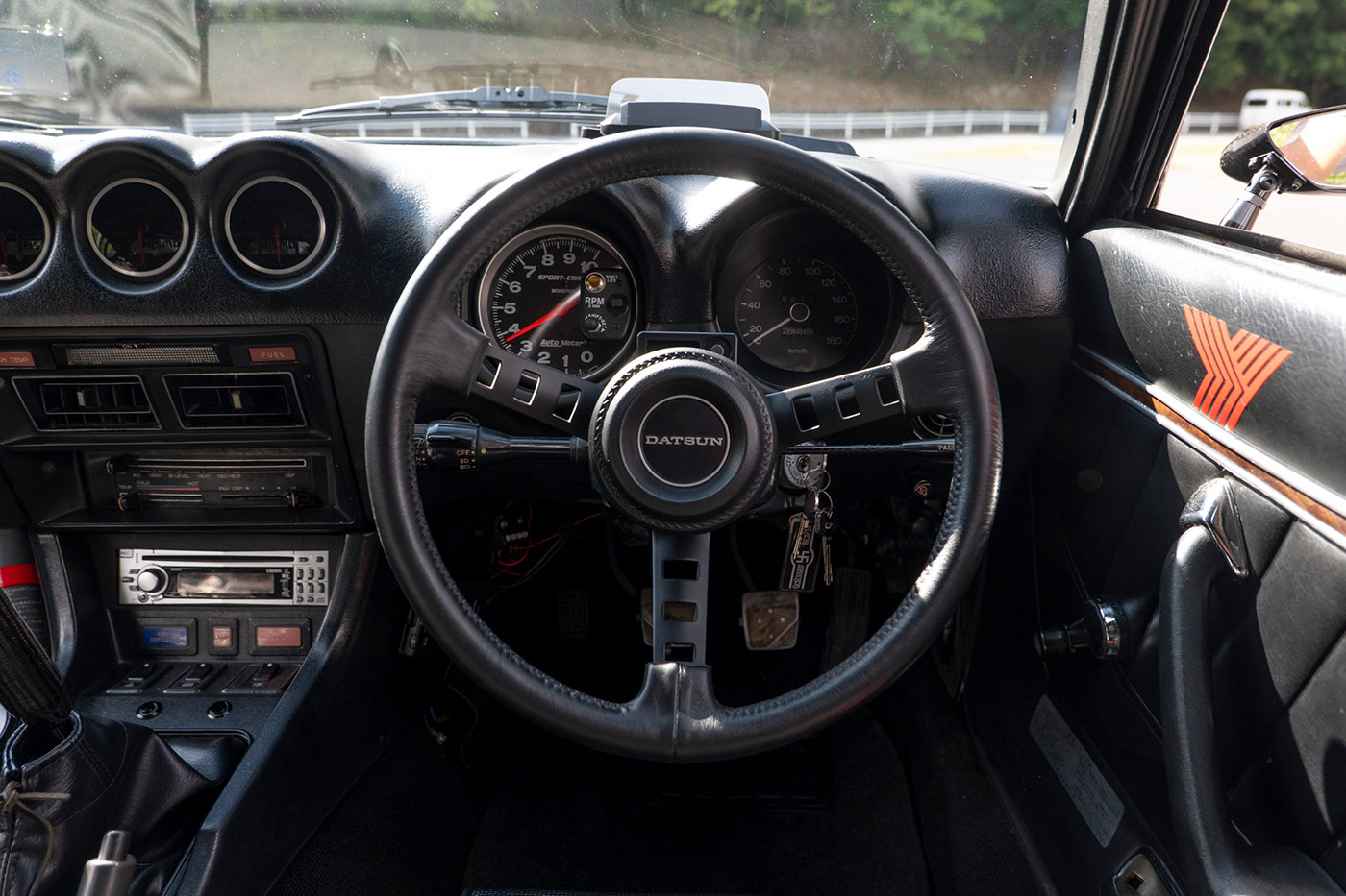 NISSAN-Fairlady-Z30