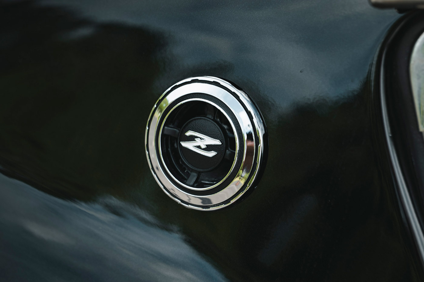 NISSAN-Fairlady-Z35