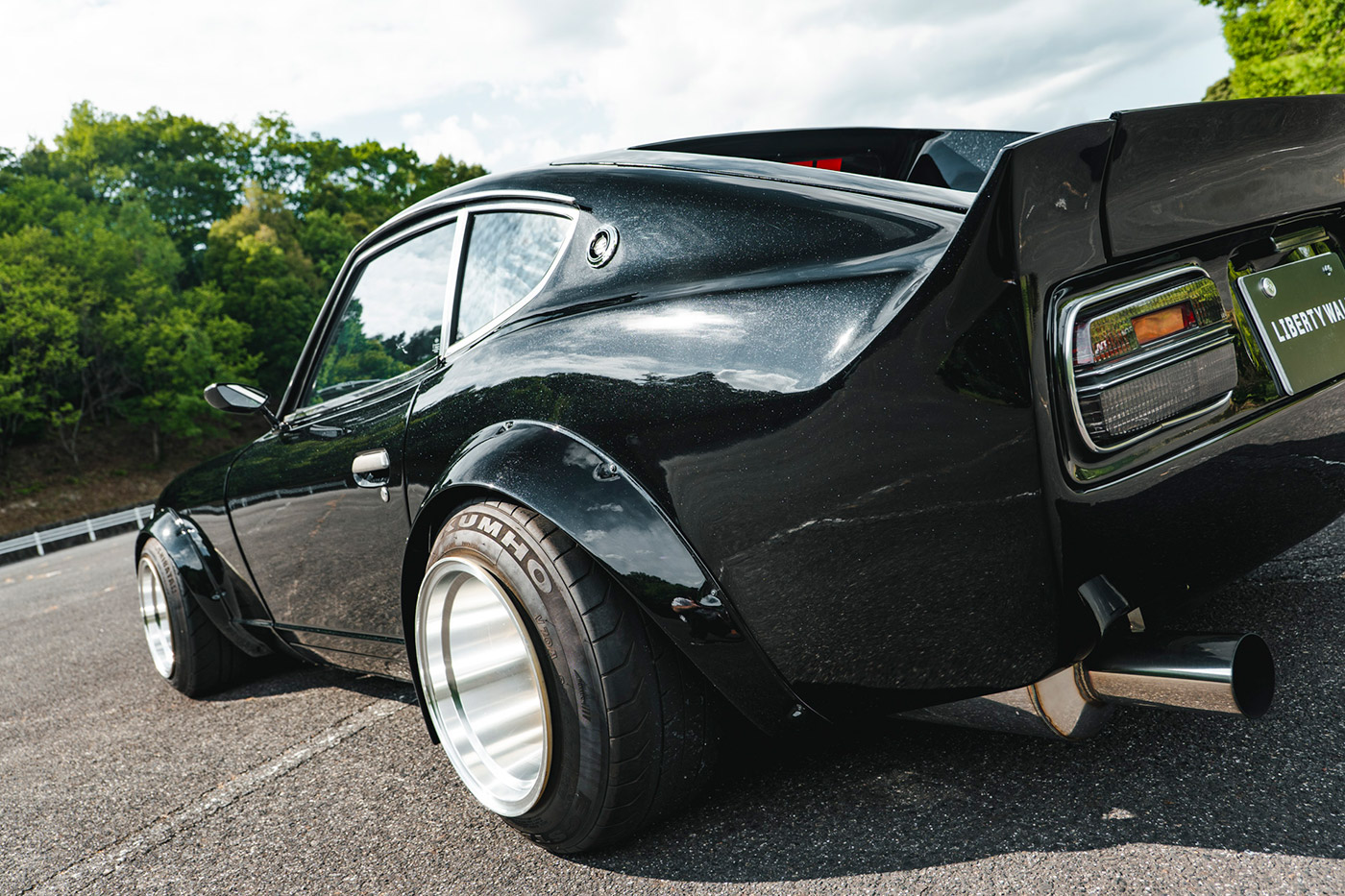 NISSAN-Fairlady-Z36