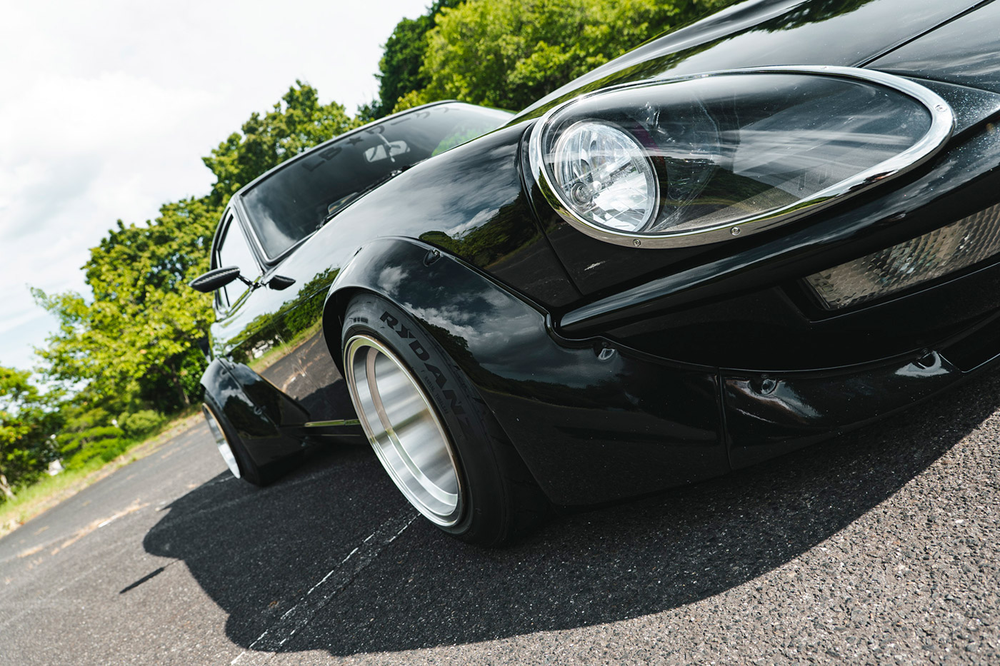 NISSAN-Fairlady-Z56