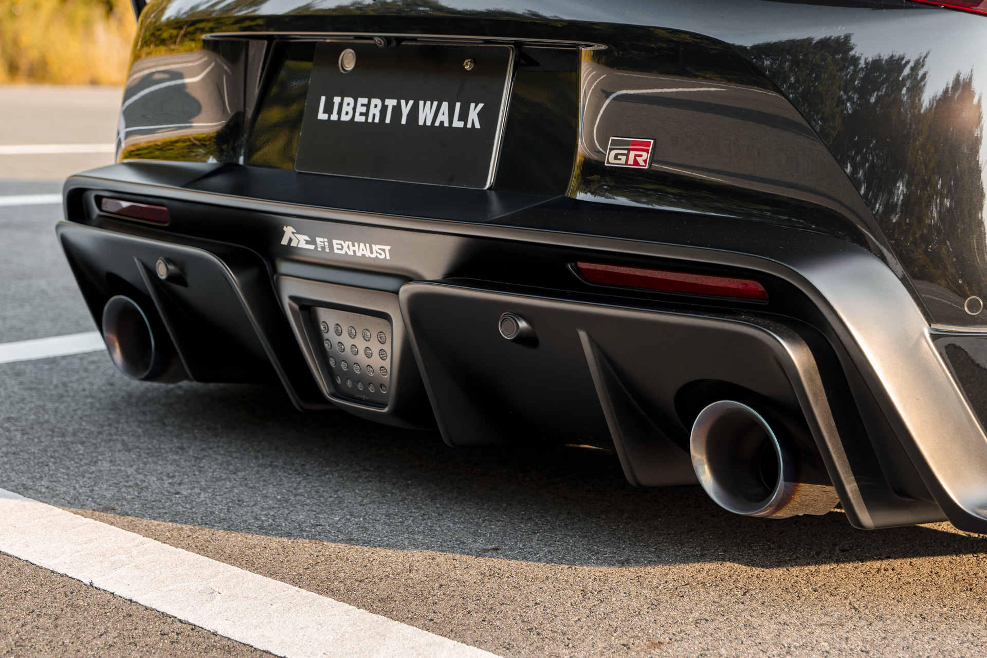 LB WORKS A90 supura 33
