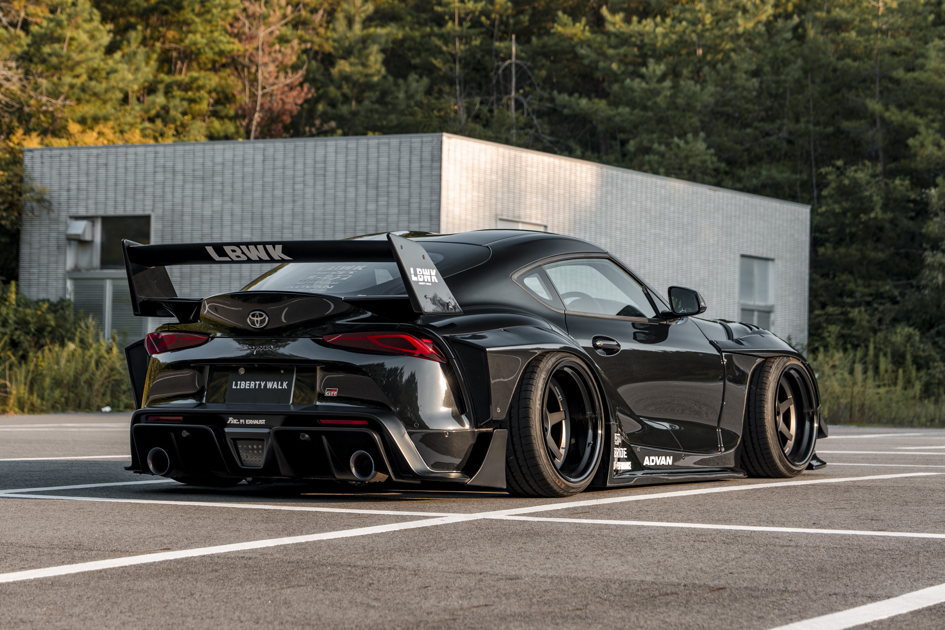 LB WORKS A90 supura 8