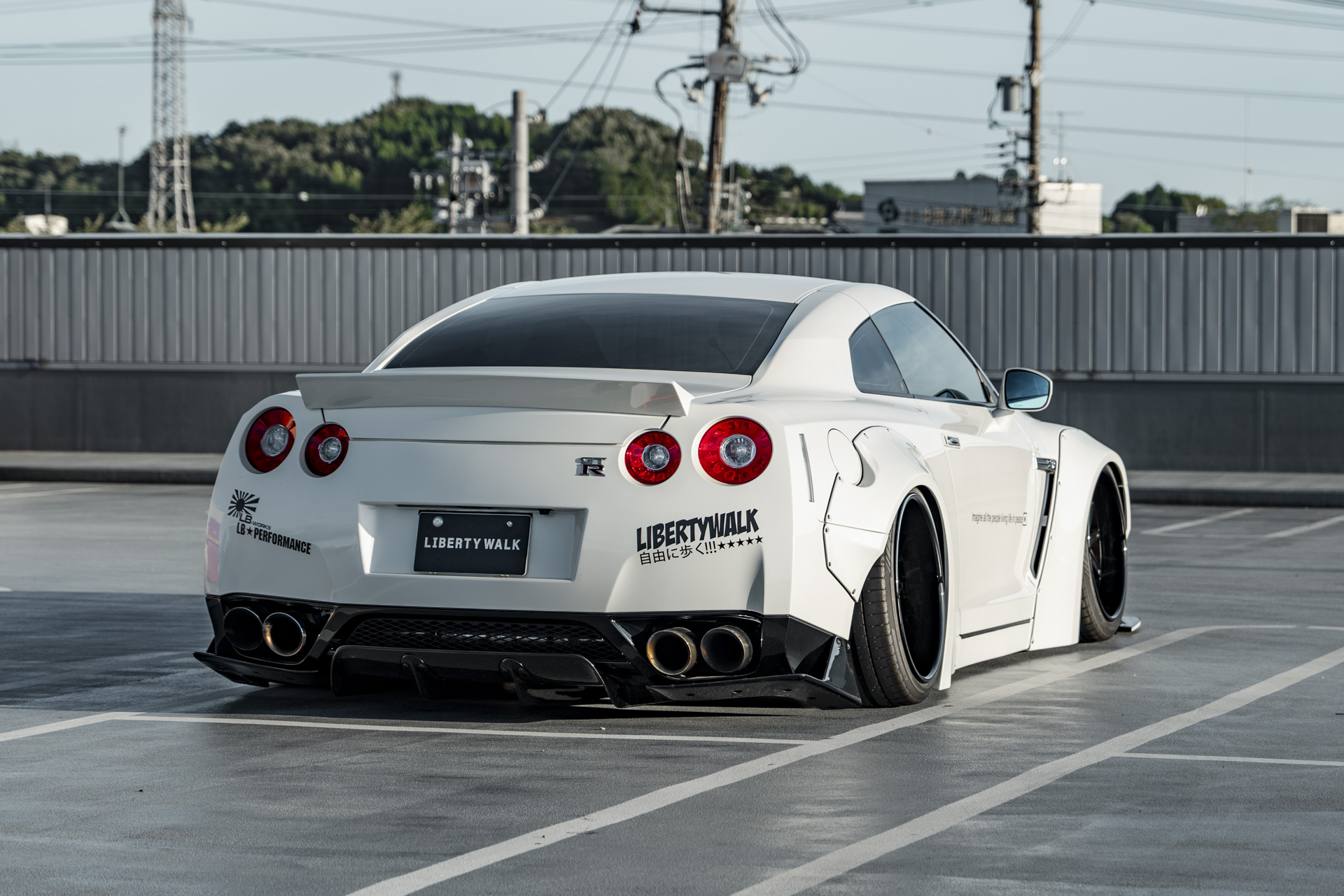 LB-WORKS NISSAN GT-R R35 type 1.5 ver.252
