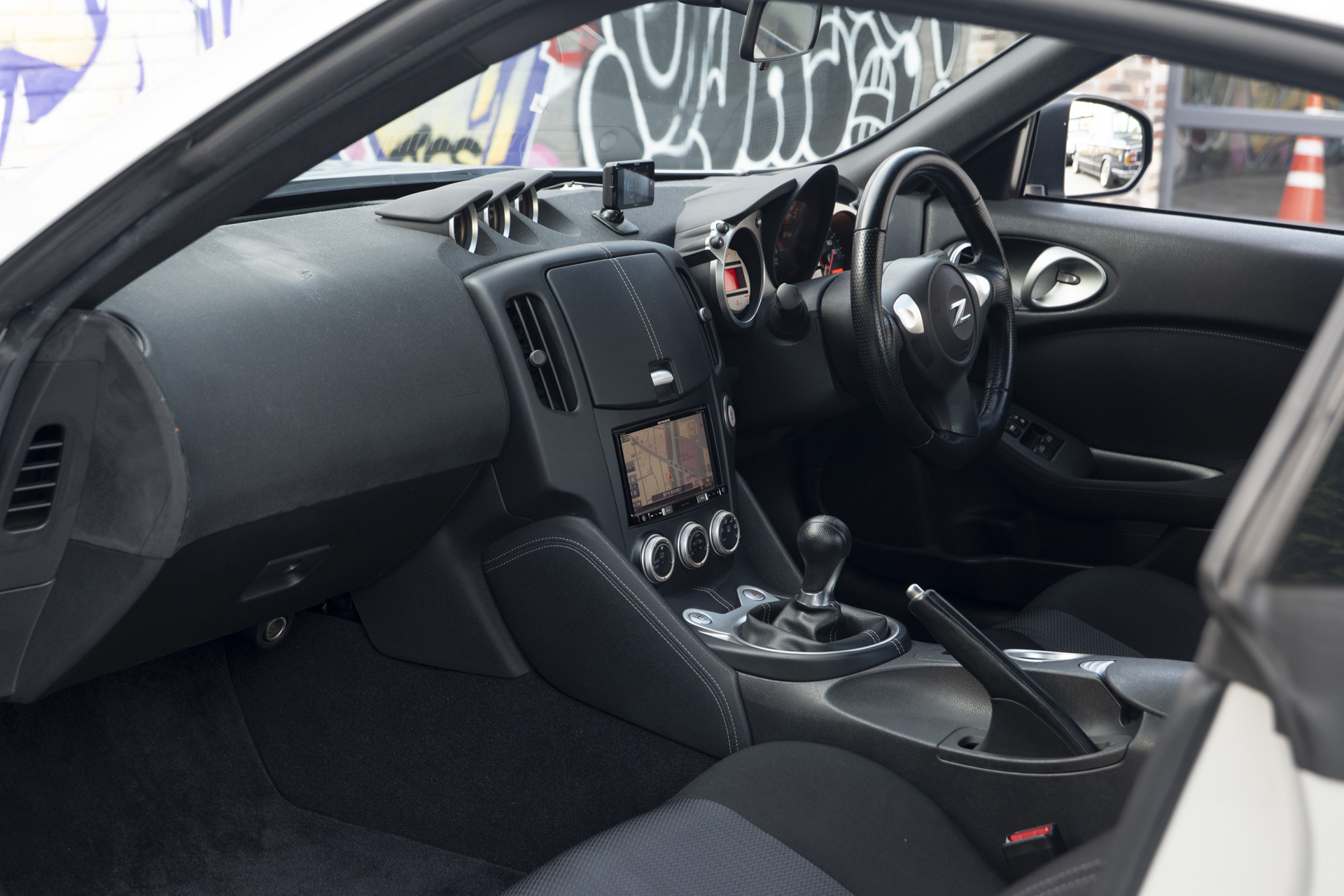 NISSAN 370z Z3429