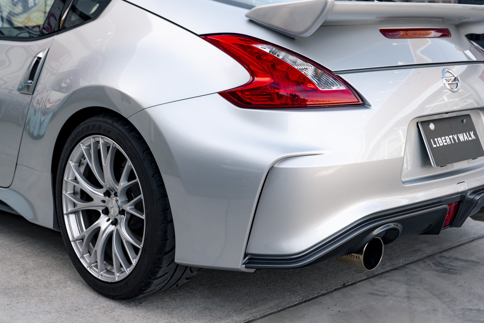 NISSAN 370z Z3432