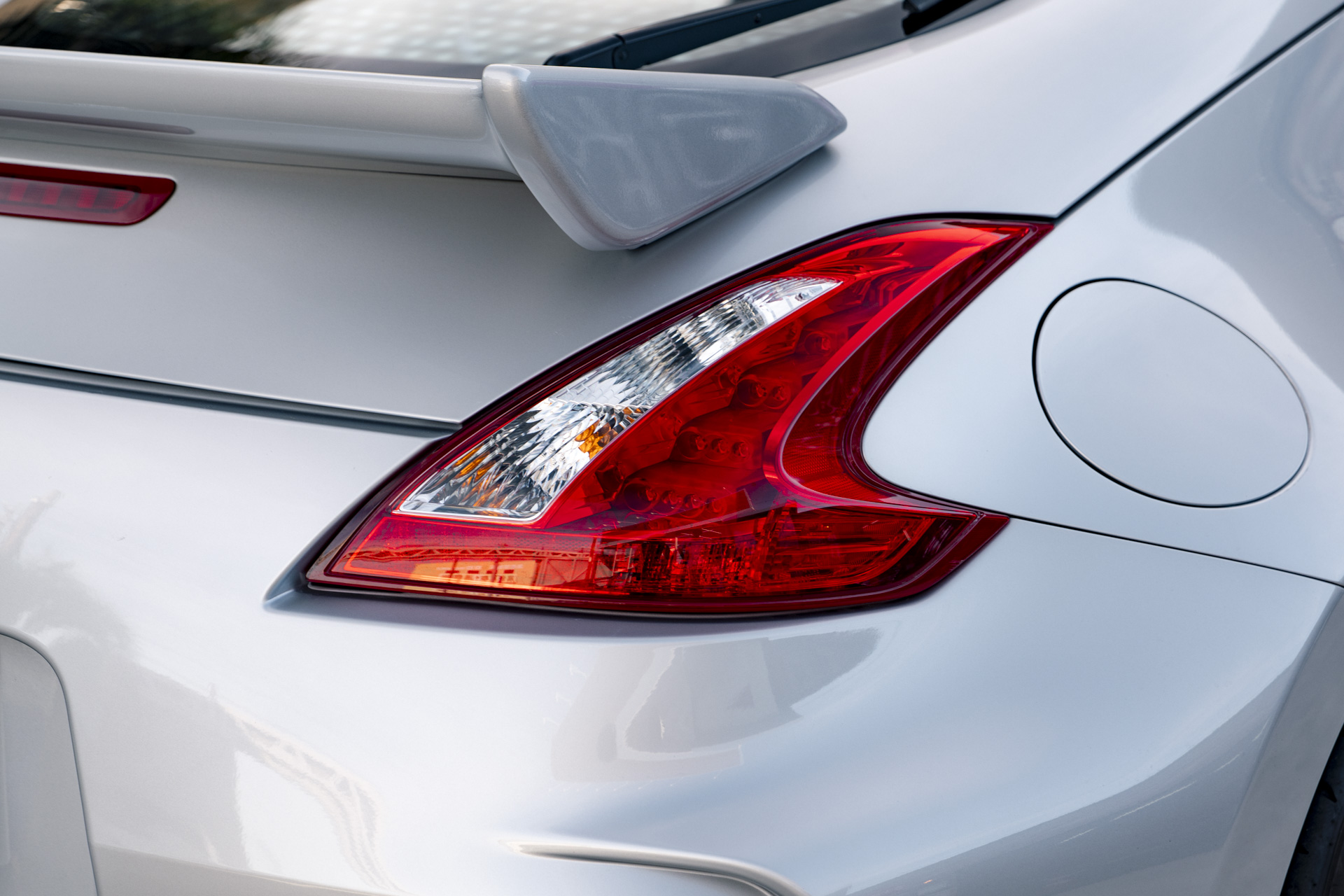 NISSAN 370z Z3435