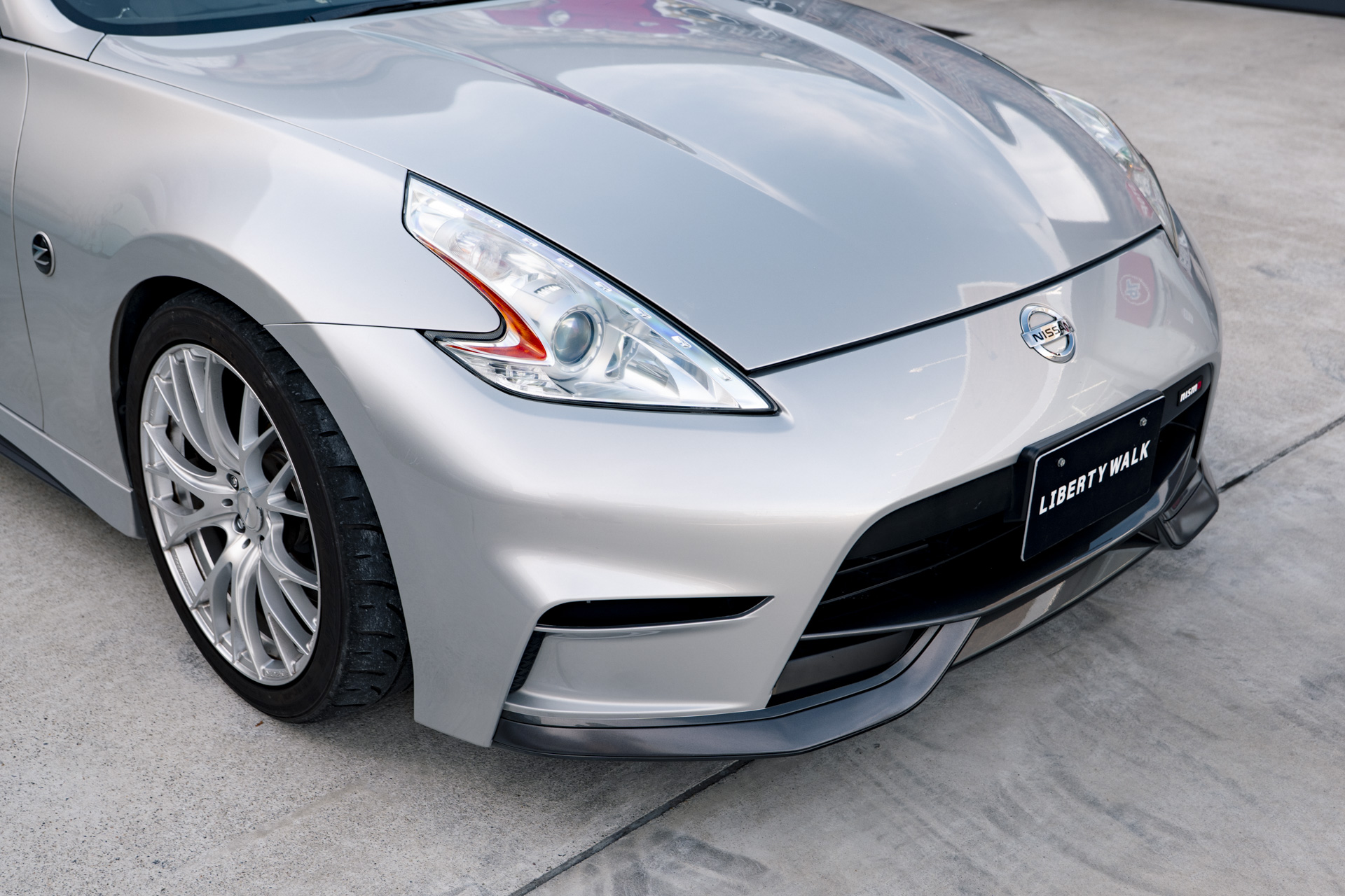 NISSAN 370z Z3454