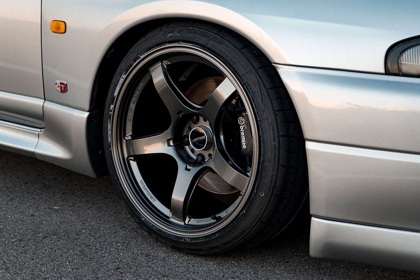 NISSAN-R33-SKYLINE71