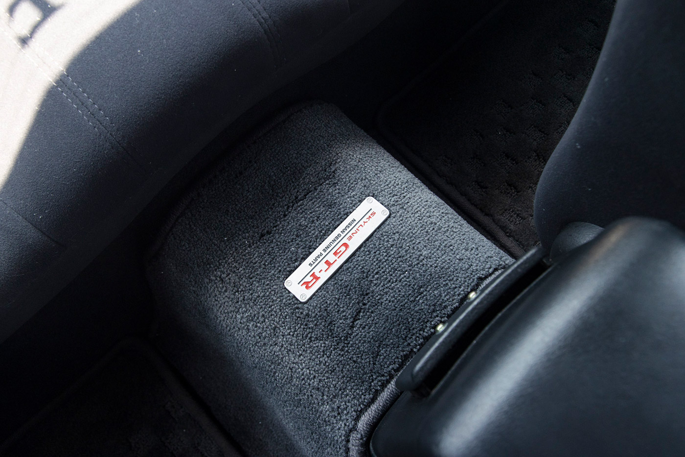 NISSAN-R33-SKYLINE9