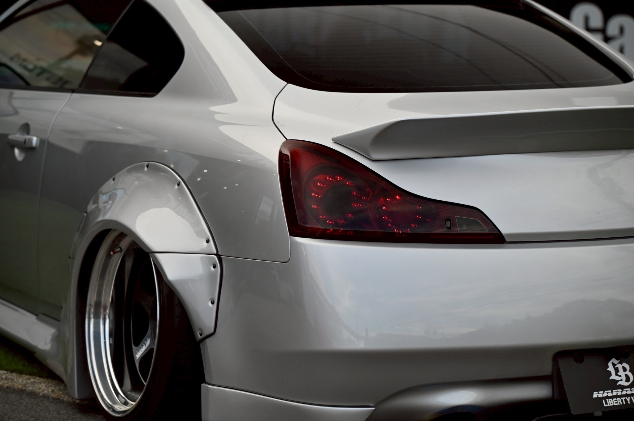 V36 SKYLINE 370GT43