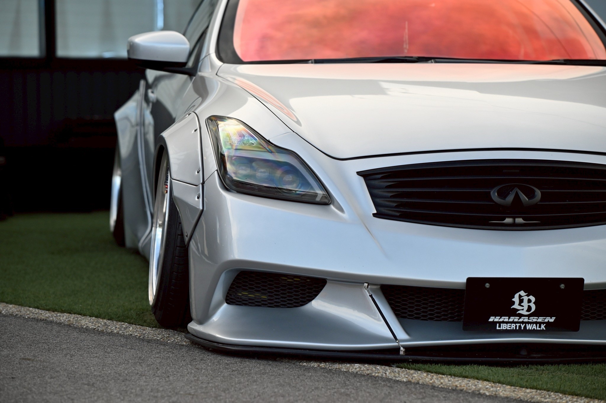 V36 SKYLINE 370GT55