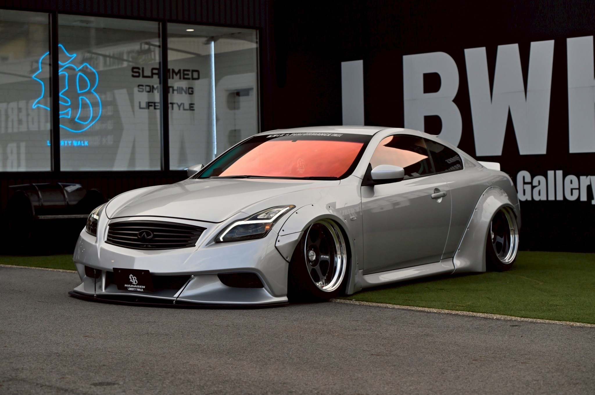 V36 SKYLINE 370GT63