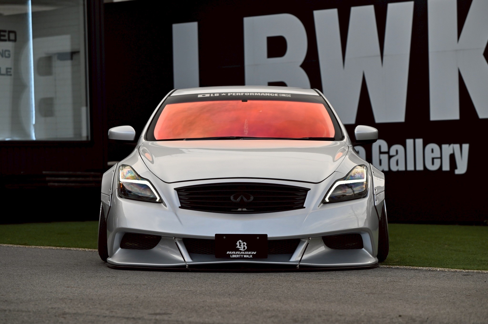 V36 SKYLINE 370GT64