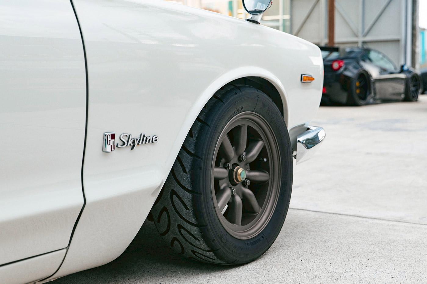NISSAN-Skyline-2000GT49