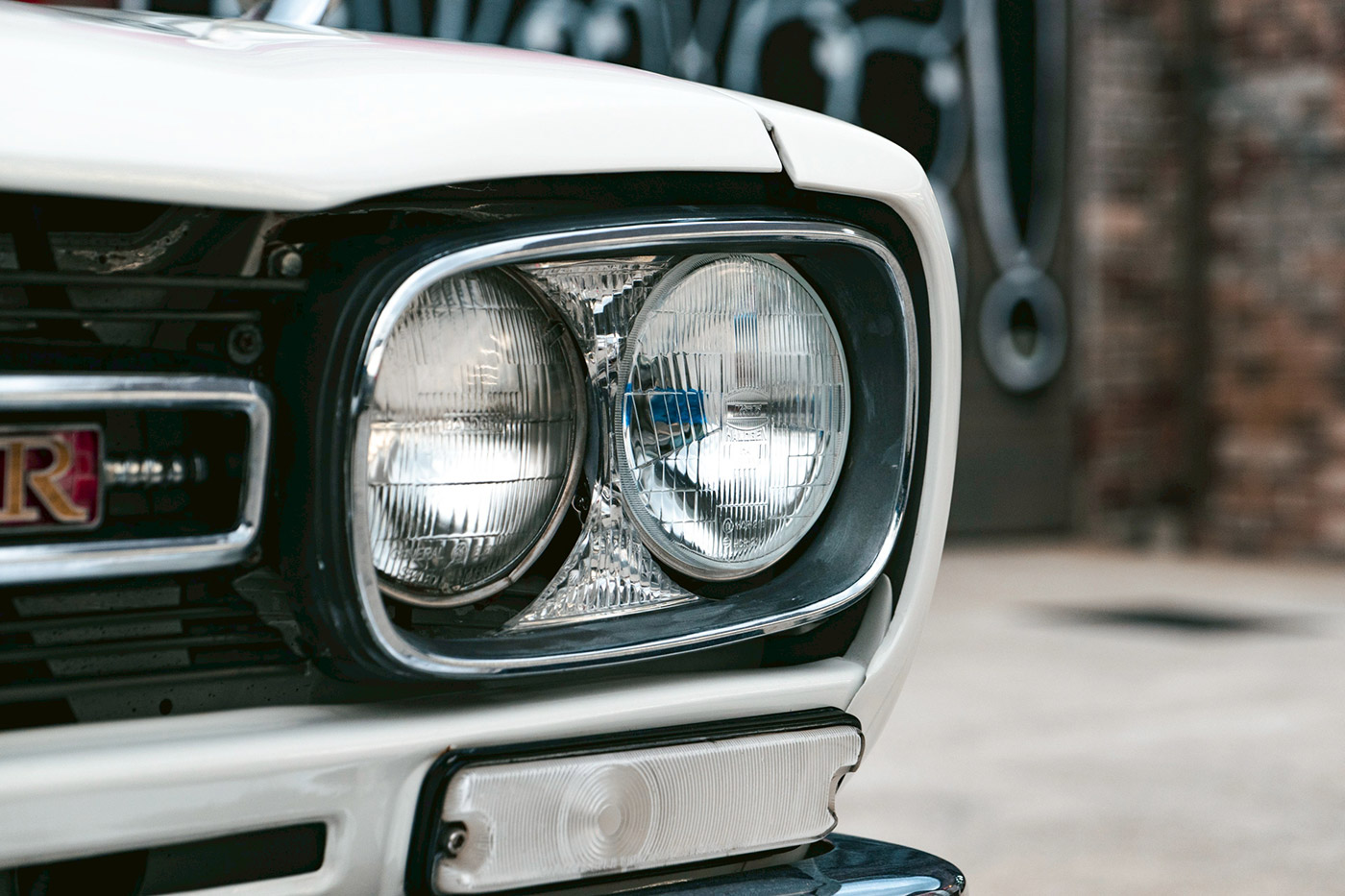 NISSAN-Skyline-2000GT56