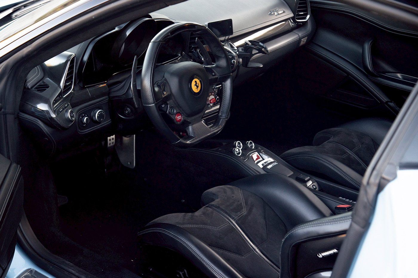 LB-Silhouette--Ferrari45800026