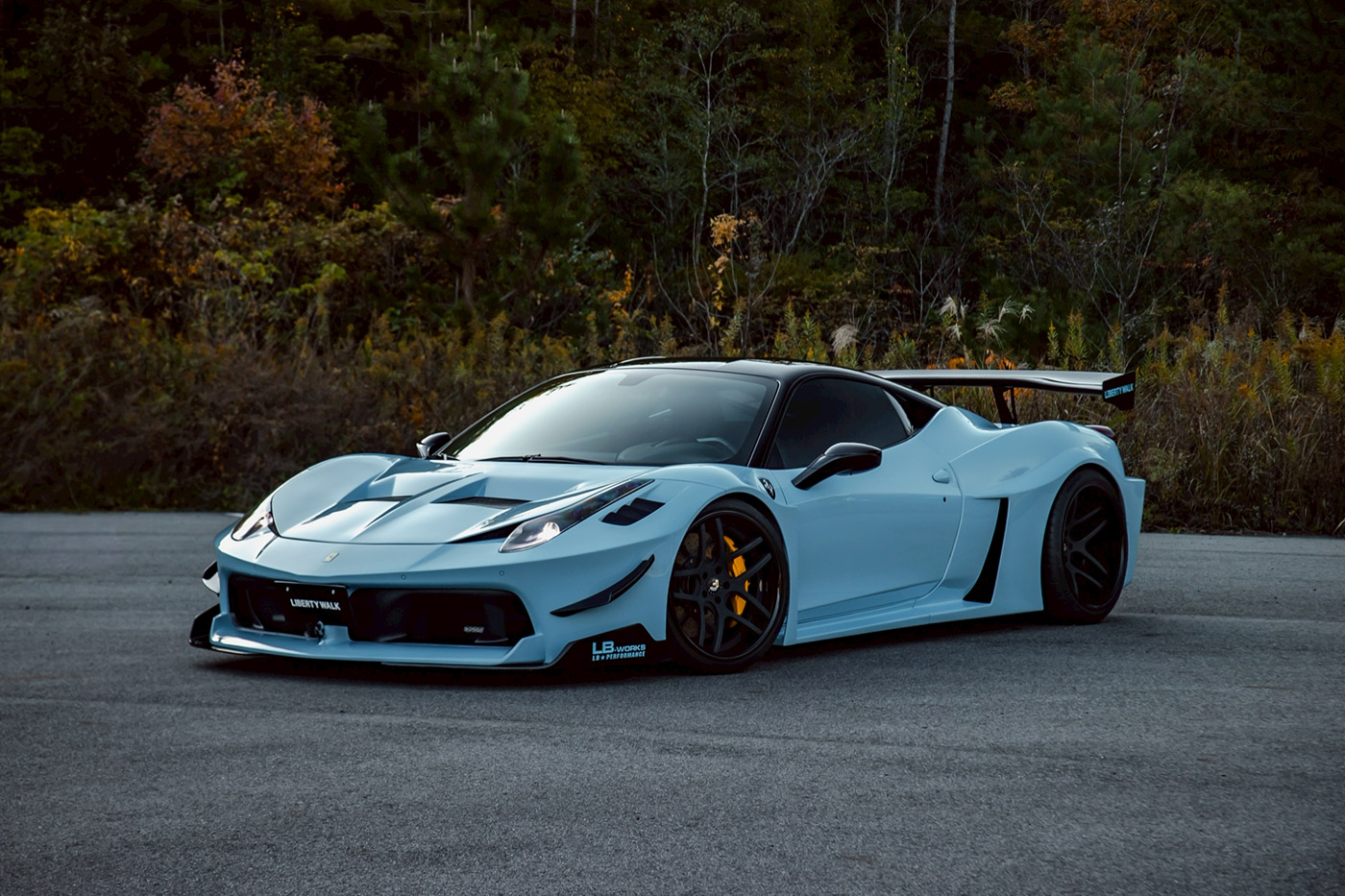 LB-Silhouette--Ferrari45800052