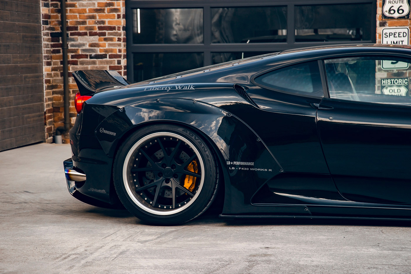 LB-WORKS-Ferrari-F43000026